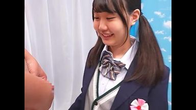 【マジックミラー号×女子高生】卒業式直後の超可愛い女子高生がお金の誘惑に負けて激しく乱れて絶頂しまくりなんですけどｗｗｗのthumbnail