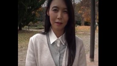 ！！旦那が構ってくれない普通のレス人妻が初浮気！！「女に戻りたいの…」欲求不満おマンコは愛液トロトロにしてチンポ離さないのthumbnail