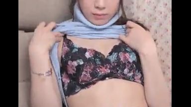 ♥「奥さん下着見せて下さい…？…えっつ♥」欲求不満人妻は愛液トロトロにしたおまんこで精子を中出しで搾り取っちゃうのthumbnail