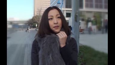 ♡「旦那に求めてもレスだから…♡」欲求不磨奥様はチンポ求めて男優チンポ初体験…愛して抱いて欲しいから…♡のthumbnail