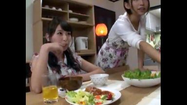 ☆痴女☆秋山祥子☆姉妹！凄いの…NTR＠ビッチ！お姉さんが好きだから…フェラで欲求不満解消エロ動画x寝取られのthumbnail