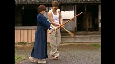 可愛い美少女剣士に剣道を教える叔父…シャワーで汗を流した後の身体を欲望のまま味わう変態親戚おじさん【エロドラマ】のthumbnail