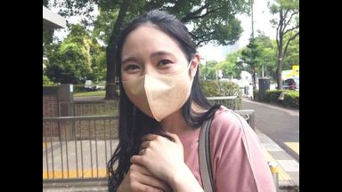 【人妻】京都生まれの奥ゆかしい三十路美人奥さんと不倫撮影！清楚に見えて旦那に内緒で有休を使い日帰り浮気する濃厚セックス！のthumbnail