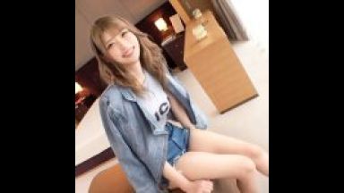 【神スタイルぎゃる】恥ずかしい質問には照れ隠しで「…分かんないです///」ではぐらかしてたケド、身体は正直でツルツルマ〇コを手マンすると腰がクイクイと勝手に動いちゃう！【初撮り】ネットでAV応募→AV体験撮影 2064のthumbnail