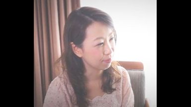 ♥母親が大好きな息子とラブホで挿入「母さんじゃダメかな…？♥」絶対内緒の近親相姦…大人なったチンポのthumbnail