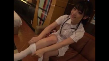 【素人】現役看護学生とナース服でコスプレH♥SEXしたら火がついて騎乗位で腰を打ち付けピストン！のthumbnail