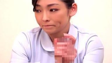 「絶対内緒にしてね…？」熟女ナースが入院患者のデカチンを性処理！のthumbnail