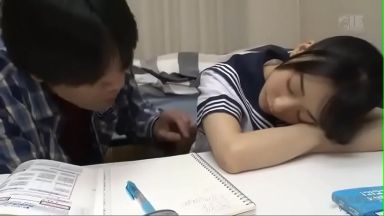 かわいい超清楚系美少女JK妹がぐっすり寝てたのでエッチないたずらして近親相姦セックス生ハメ生中出しのthumbnail