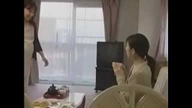 「シックスナインして欲しいの 」巨乳デカ尻団地熟女妻は主人不在をいい事に不倫男の巨根をフェラチオねぶりのthumbnail