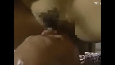 【熟女ヘンリー塚本】性欲が強い人妻が余命短い老人に舐め犬をさせる。のthumbnail