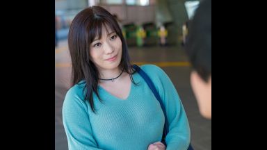 ♥44歳の人妻は上京挿入「奥さん、僕と久しぶりのSEXをしませんか？♥奥さんのご無沙汰おマンコは愛液トロトロハメ狂いのthumbnail