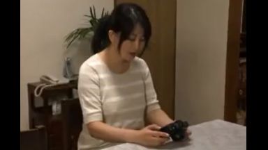 ☆フェラ☆浮気☆熟女！すきねぇ…人妻xヘンリー塚本！おばちゃんだから感じまくるおばさんの超絶エロ動画…クンニのthumbnail