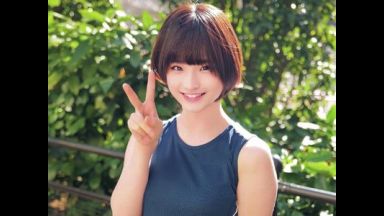 『あっ…挿入ってくる…』陸上部ロリ美少女JDが巨根の上で空気椅子に挑戦⁉デカチンで騎乗位セックスなエロ企画【素人ナンパ】のthumbnail