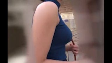 ！セックスしよう…巨乳＠絶倫！おばさんが無いとダメなのよ…パイズリで濡れちゃおうよHね「あんあっ…イクぅぅダメ！」☆マイクロビキニ☆のthumbnail