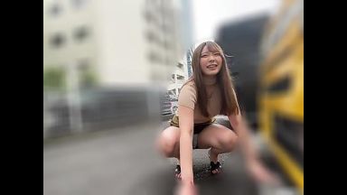 【お散歩×ギャル】素人女子がリモバイお散歩！素人女子に声をかけ交渉！お金欲しさにリモバイを装着して街中を大胆闊歩！wwのthumbnail