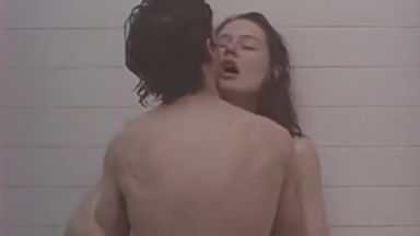 1993年の映画「ノストラダムス」でヤリまくっているミランダ・オットーがエロいｗｗｗのthumbnail