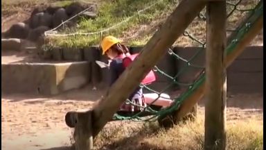 【アウロリ】ランドセルjsを連れ込んでエッチな悪戯から発展しフェラチオ&パイパンまんこに生ハメSEX♡のthumbnail