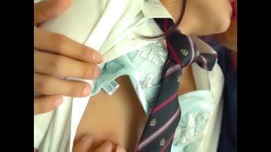 【女子高生SEX】清純系美少女と昼間っから濃密いちゃつきプレイ！綺麗なカラダに生挿入ピストンされ悶絶絶頂アへ顔イキ！のthumbnail