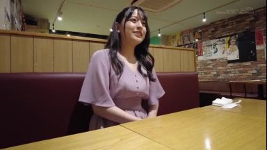 【個撮】かわいいロングヘア巨乳の清楚系美女をホテル連れ込み個人撮影素人ハメ撮り手コキフェラ抜き大興奮エッチのthumbnail