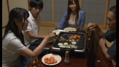 ☆嫁☆手こき☆淫乱☆美女！みんなで見よう…近親相姦＠姉弟相姦！性獣でお前のザーメンどっぴゅぅぅぅ搾りだしちゃえ※ 変態の淫乱エロ動画x痴女のthumbnail