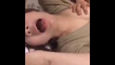 【成宮いろは】お義姉さん、僕のオナニーを手伝って下さい！恥ずかしそうな手コキから・・一線を越える義姉と義弟！のthumbnail