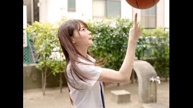 【jk ロリ】幼馴染はロリ貧乳！かわいい幼馴染と初体験のSEX！フェラで困る彼女の顔がたまらない！挿入は痛みで泣き叫ぶ！のthumbnail
