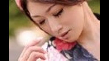 ★温泉★爆乳★痴女★清楚！SEXしよう…美魔女x美熟女！浴衣美人で絶頂悶絶のスレンダーでエッチエロ動画「欲しいの…汚ちんぽ！」ヤリマンのthumbnail