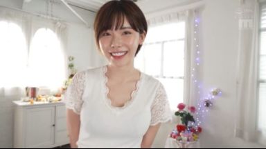 【深田えいみ】＜巨乳お姉さん×口内射精＞あの人気AV女優のお姉さんが移籍後記念に汗･汁･唾液･体液がダダ漏れ状態で性交ｗのthumbnail