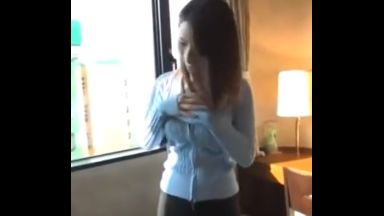 ☆潮吹き☆失禁！OH Yeah…希咲エマ＠人妻！主婦であなたの精子ドピュしちゃお※人妻ナンパのおすすめエロ動画※熟女ナンパのthumbnail