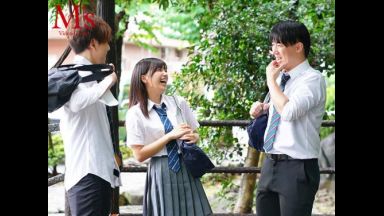幼馴染で親友の3人…ずっと一緒だと思ってたのに…彼氏が合宿で不在…欲求不満の3日間…この間にとことんハメ倒してやる！のthumbnail