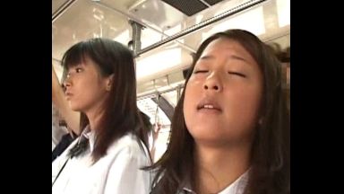 ★痴漢★鬼畜レイプ★失禁★お漏らし！オナろう…女子高生＠制服！巨乳で今日も自慰しませんか※強姦で性欲暴発しちゃうエロ動画「んんん…でちゃう！」無理やりのthumbnail