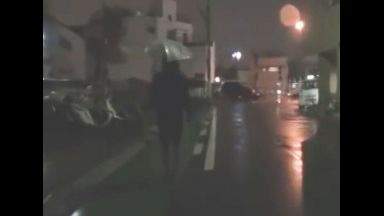♡雨降る夜道を帰宅するOLを自宅まで尾行して玄関でレイプ♡中出し放置される全裸の身体は肉便器に墜ちるのthumbnail