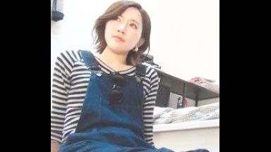 ♡隠し撮り個人撮影※こんな私でいいの？…仕事の為に彼を振った25歳女は欲求不満でチンポ欲しくて着いてきちゃうのthumbnail