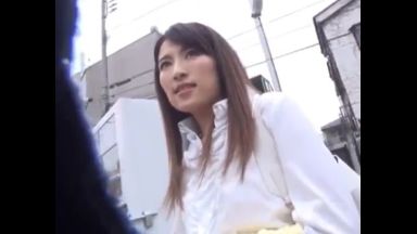 ☆主婦☆絶倫奥様☆素人ナンパ！これこれ…素人＠ナンパ！マジックミラー号だから感じまくる痴女でエッチエロ動画「あん…イクっぅっぅ！」人妻のthumbnail