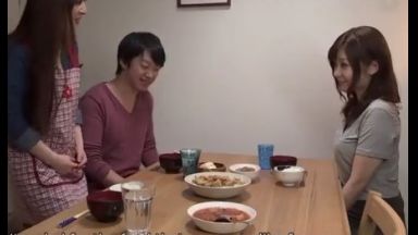 ♥姉弟相姦「お義姉さん…妻に隠れて夜這い…昼間も挿入イキ狂い♥」欲求不満の兄嫁はイけないチンポを求めちゃうのthumbnail
