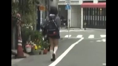 ♡微乳がエロい☆車で尾行して犯される女子校生…帰宅中にレイプされる幼いおマンコ…輪姦されるJKのthumbnail