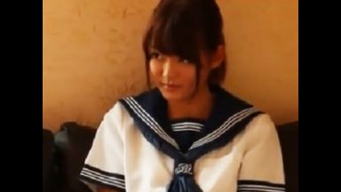 かわいいJKが変態チックなおじさんとHしちゃうなんて草のthumbnail