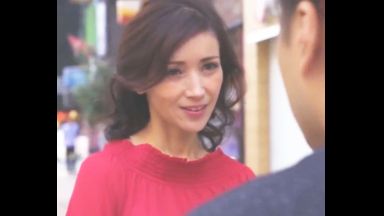 ！51歳nakadashi「綺麗なHousewifeなら他にいっぱいいるでしょ…」でもMadamとcreampieしたいんですよ…NeatMilfも欲求不満のthumbnail