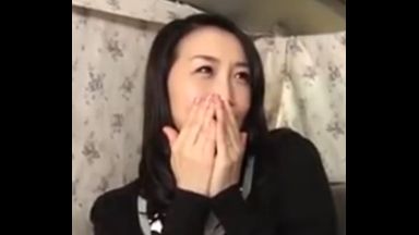 ★性獣★ヤリマン★ビッチ★セックスレス！みんなで見よう…人妻x熟女！素人でみんなオナニーしちゃおうよ※清楚でイクイクエロ動画「お願い…頂戴！」淫乱のthumbnail