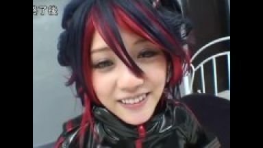 かわいい赤黒髪アニコスプレイヤー美少女、みづなれい！巨乳スレンダー美脚立ちバックガン突きエッチのthumbnail