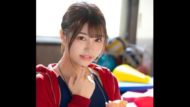 部長から練習に来るなと言われた水泳部マネージャー。その理由は男子部員が勃起して集中でいないから…じゃぁ全員抜いてあげるよのthumbnail
