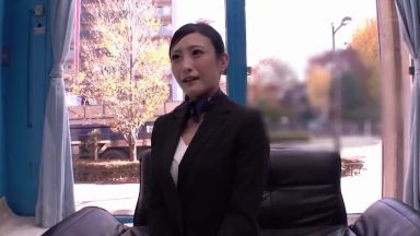 【マジックミラー号】人妻ナンパで連れ込んだ奥様スーツ姿で寝取られるえっちえち素人企画モノのthumbnail