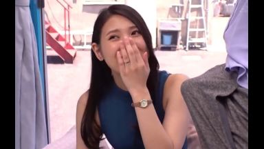 わっ！大きいっ！欲求たまった人妻がMM号で勃起したデカチンに欲情のthumbnail