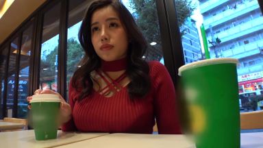 テーブルの上に巨乳おっぱいが完全に乗っかちゃってるエロいギャルお姉さん電マ責めマジイキまくり絶頂素人ハメ撮りのthumbnail