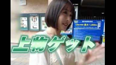 ♥次々上物GET※欲求不満おマンコは求められるままチンポ挿入しちゃう…エンドレスの追撃ピストンでイキ狂う清楚妻♥のthumbnail