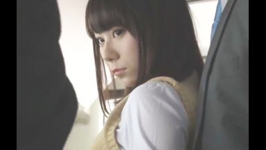 ♡狙われるパンツが見えそうなミニスカ制服の女子校生♡パンツ脱がされて輪姦される思春期まんこのthumbnail