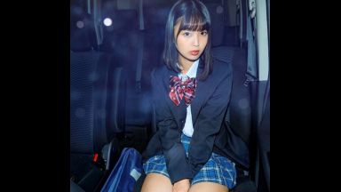 【市来まひろ】同級生には絶対ナイショ… おじさん好きのＪＫが、美術部顧問と、ラブホで、制服着衣ハメ…のthumbnail