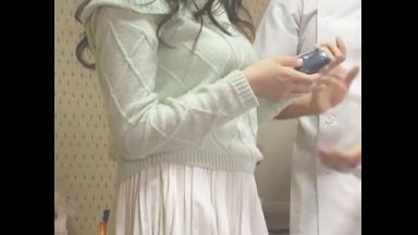 ♥隠し撮り中だしドぴゅぅぅ…媚薬オイルエステを無料体験する熟女…ピクピク痙攣して中出しされる完熟マンコのthumbnail