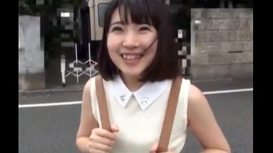 ♥「えっその車の中で勃起チンポが待ってるの…？♥」マジミラの中で2本の巨根がお待ちかね…絶倫まんこが愛液トロトロのthumbnail