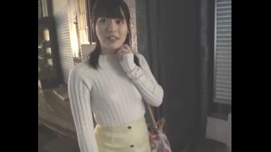 ！自分よりエッチな娘を紹介して…超Neatな女子が現れて性獣に豹変するおPussy！こう見えて私bitchですよのthumbnail
